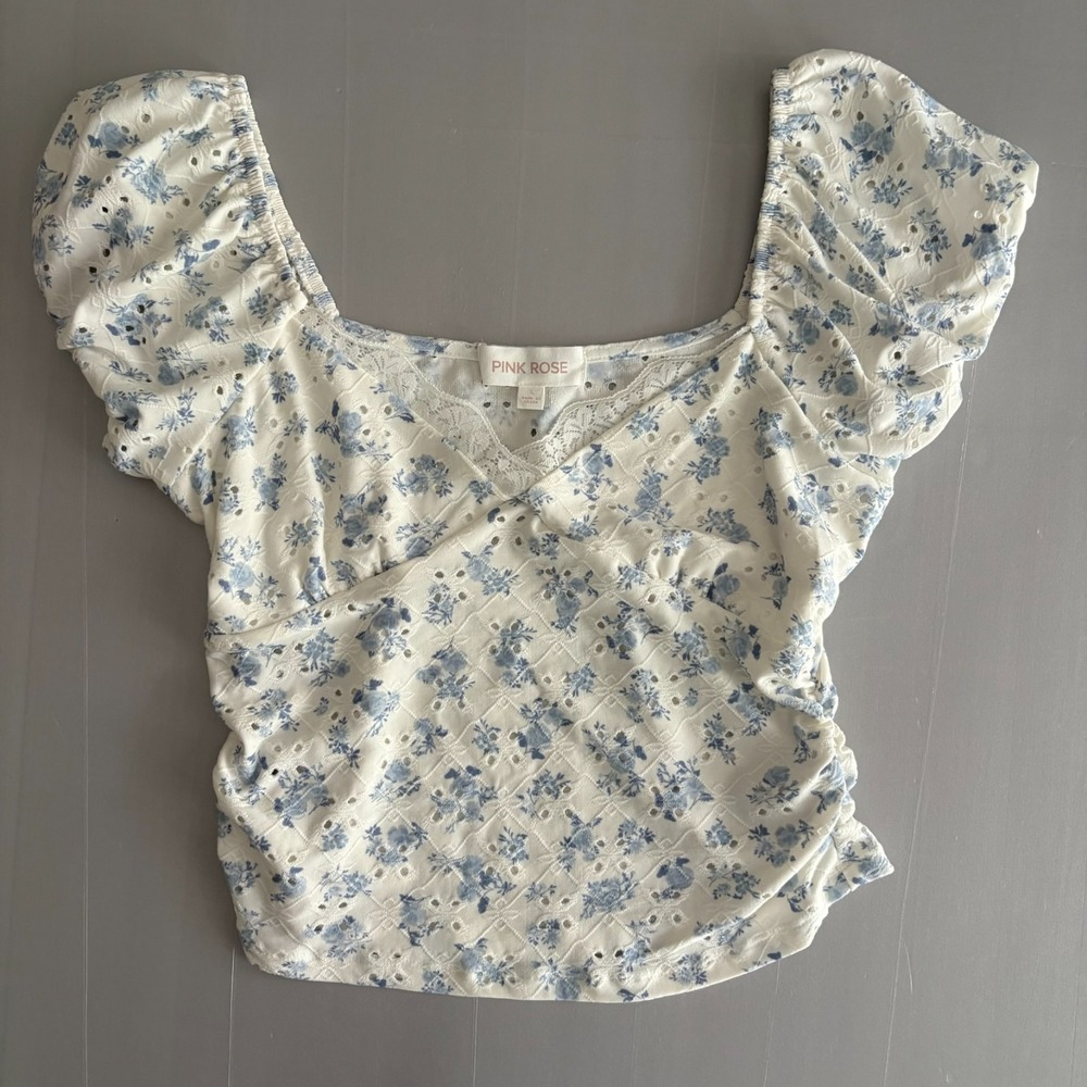 Pink Rose Blue Floral Eyelet Crop Top Size L Puff Sleeve Ruched Milkmaid Cottage
